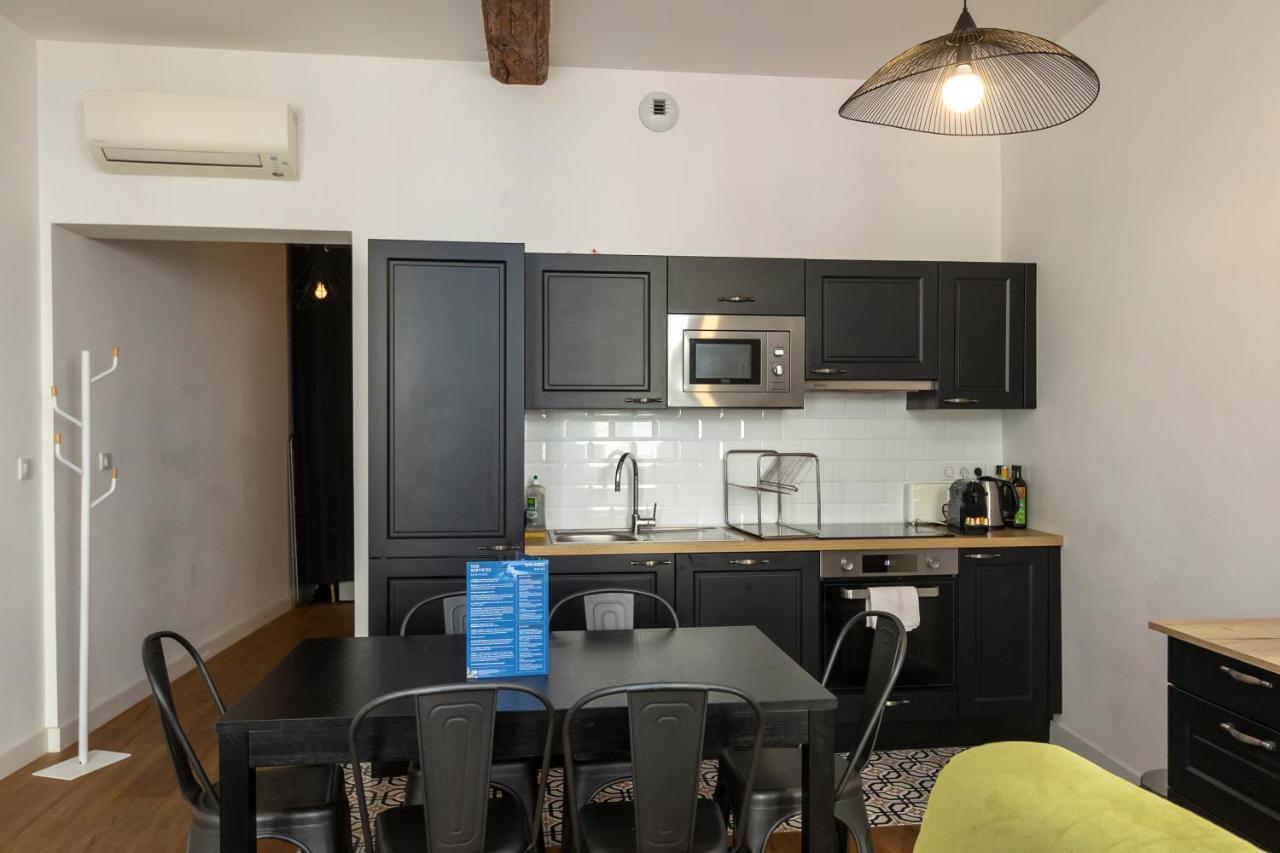 Les Suites R Bonaparte - Appartements De Standing Au Coeur De La Vieille Ville Pietonne Ajaccio  Dış mekan fotoğraf