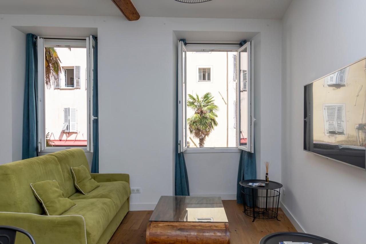 Les Suites R Bonaparte - Appartements De Standing Au Coeur De La Vieille Ville Pietonne Ajaccio  Dış mekan fotoğraf